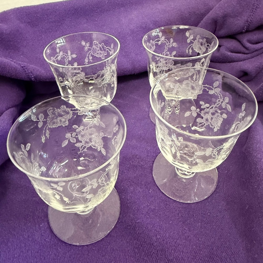 Unbranded Etched Rose Footed Juice Cordial Glasses Set of 4 Clear Vintage Style